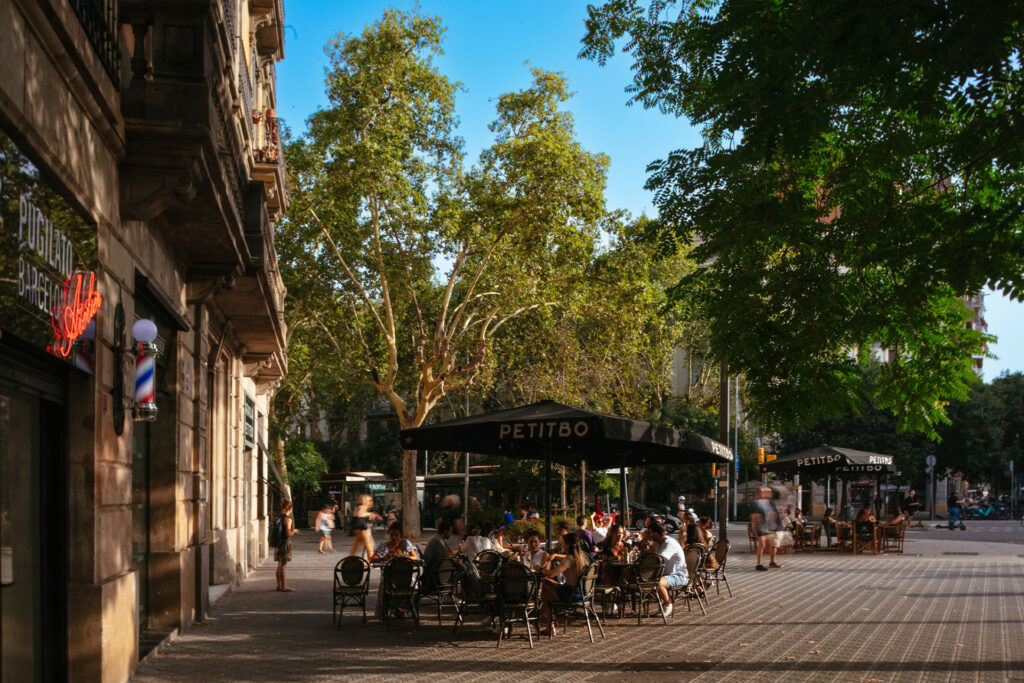 Offices in Eixample neighbourhood | restaurant with terrace in Barcelona Offices in Eixample neighbourhood | restaurant with terrace in Barcelona